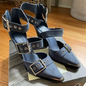 Hendrix Heel Jeffrey Campbell